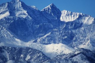 Ανθρωποφαγία, μόλυνση. Κνουλπ, δεν είσαι η μόνη λύση…
